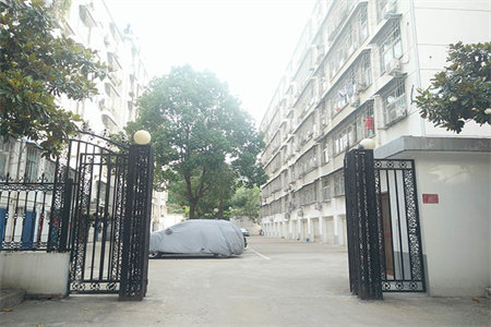 金惠园小区3室2厅1卫137㎡